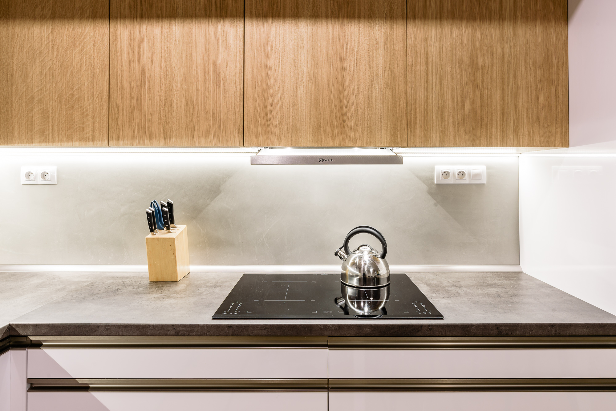 Kuchyň bytu v Praze - Foto 6