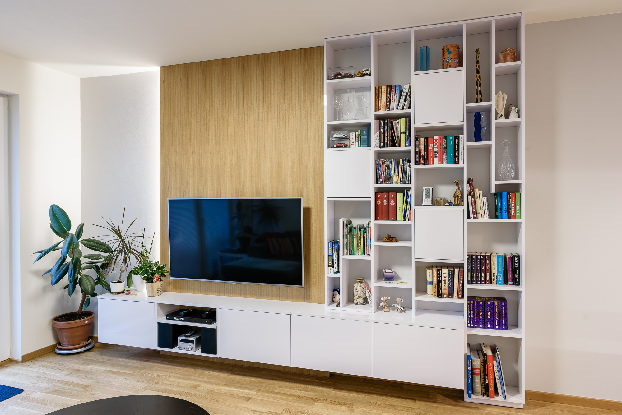 Kuchyň bytu v Praze - Foto 7